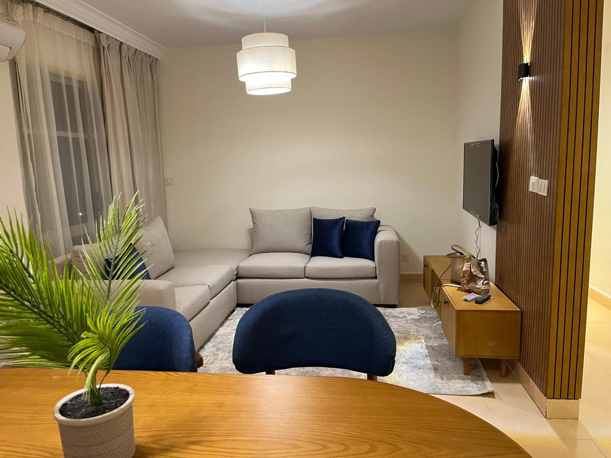 Sisters, Elite Apartment, Madinaty B6 Cairo